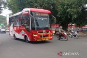 Bupati Sadewo pastikan Bus BTS Banyumas tetap beroperasi