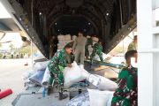 TNI accelerates NTT quake response from evacuation to field kitchens