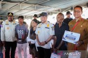 Kemendagri terjunkan lima tim awasi pemanfaatan bantuan gempa NTT