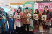 Bupati Kotim dukung pengenalan budaya sejak dini lewat buku