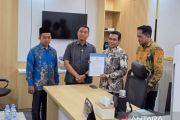 Wawako Pekanbaru temui Hendry Munief di DPR RI, dorong perjuangan hibah aset Pemerintah Pusat