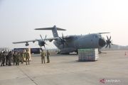 BNPB receives Air Force, Jakarta aid supplies for quake-hit NTT