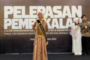 Anak tukang bubur menjadi lulusan terbaik di Prodi Penyiaran Islam UIN Semarang