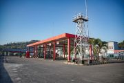 Pertamina Patra Niaga menambah pasokan 200.000 liter pertalite di Manggarai NTT