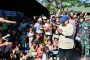 minta sekolah terdampak gempa NTT tak berhenti