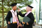 Dr. Nasikhin, dari beras kondangan hingga panggung S3 UIN Walisongo