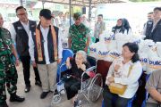 Perum Bulog gelar operasi katarak gratis bagi 100 lansia di Kalteng