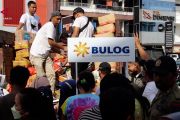 Lampaui HET, Bulog Kalbar upayakan stabilisasi harga beras premium