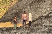 Khofifah tinjau kebakaran Bromo, area terbakar meluas capai 176 hektar