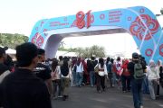 Monas dipadati warga, atraksi pesawat jadi magnet HUT ke-81 RI