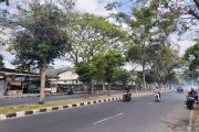 BMKG menjelaskan fenomena kemunculan awan tebal saat siang di Mataram