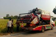 Mentan kirim bantuan alsintan ke buruh tani di Karawang dalam hitungan jam