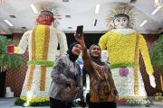 Keseruan Gebyar Bunga 2026, parade kostum hingga ondel-ondel raksasa