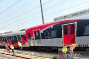 Kereta anjlok di Stasiun Kota, KAI Commuter operasikan kereta penolong