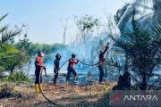 Tim gabungan padamkan total karhutla enam hektare di Muara Enim