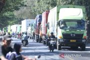 ASDP Ketapang:  Antrean panjang akibat peningkatan volume kendaraan