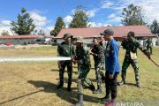 TNI bersama petugas Damkar Jayawijaya perkuat simulasi penanganan kebakaran