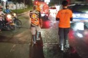 Bandar Lampung lakukan penyemprotan jalan terdampak abu vulkanik GAK&nbsp;