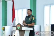 Warga Lampung diminta tetap tenang terkait erupsi Gunung Anak Krakatau