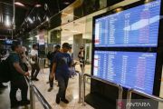 Gov't ensures 100% refunds for flights cancelled due to Krakatau ash