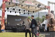 Penampilan tari dan lomba untuk sekolah ikut menambah pengunjung Sawahlunto Ekraf Expo