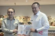 Gubernur Gorontalo temui Fadli Zon bawa usulan pahlawan nasional