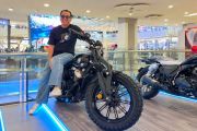 Napoleon Bob 250 jadi pilihan penggemar motor berkarakter di Lampung