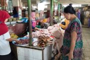 Distan Mataram imbau warga tak panik hadapi fluktuasi harga daging ayam