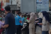 Pegadaian Lampung bagikan masker dan obat tetes mata antisipasi debu vulkanik Krakatau