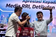 LKBN ANTARA terima penghargaan di perayaan HUT LRT Jabodebek