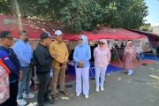Pemkab Lombok Tengah bantu perlengkapan sekolah anak Kampung Adat Sade