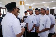 Puluhan santri belajar kepemimpinan bersama Wagub Taj Yasin