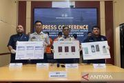 Indonesia to deport three Chinese nationals over permit violations