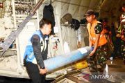 Hercules delivers firefighting supplies to South Kalimantan