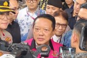 Febrie Adriansyah mempertanyakan alasan dirinya disangkakan pemerasan