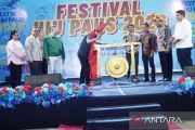 Menkum buka Festival Hiu Paus Teluk Saleh, soroti budaya Pakek Torok