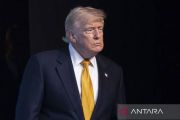 Trump menolak upaya bangun struktur global kendalikan AI