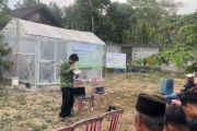 PPK Ormawa HMP PTI UMS 2026 gelar pelatihan IoT, petani Desa Seboto praktik Smart Farming di Greenhouse