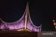 Suasana malam di Kota Padang