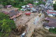 Dampak banjir bandang di Solok