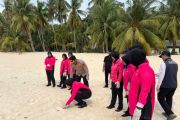 Polres Anambas lepasliarkan 220 tukik guna jaga ekosistem pesisir