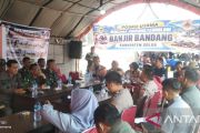 Lintas instansi percepat pembersihan lokasi terdampak banjir di Solok