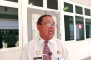 DLH Lombok Tengah menerapkan sistem timbun sampah di TPA cegah kebakaran