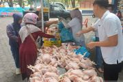Pemko Tanjungpinang gelar pasar murah daging ayam