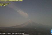 Semeru erupsi 6 kali dengan letusan hingga 900 meter