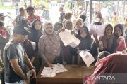 476 keluarga di Kelurahan Pulang Pisau terima bantuan beras