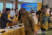 Gubernur Papua ingatkan RUU masyarakat adat harus selaras dengan Otsus