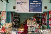 Tak hanya layani transaksi, Agen BRILink di Semarang aktif edukasi warga cegah penipuan