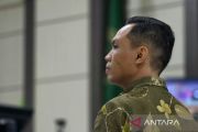Bupati Cilacap dituntut hukuman tujuh tahun penjara