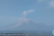 Gunung Semeru tercatat 7 kali erupsi Rabu ini